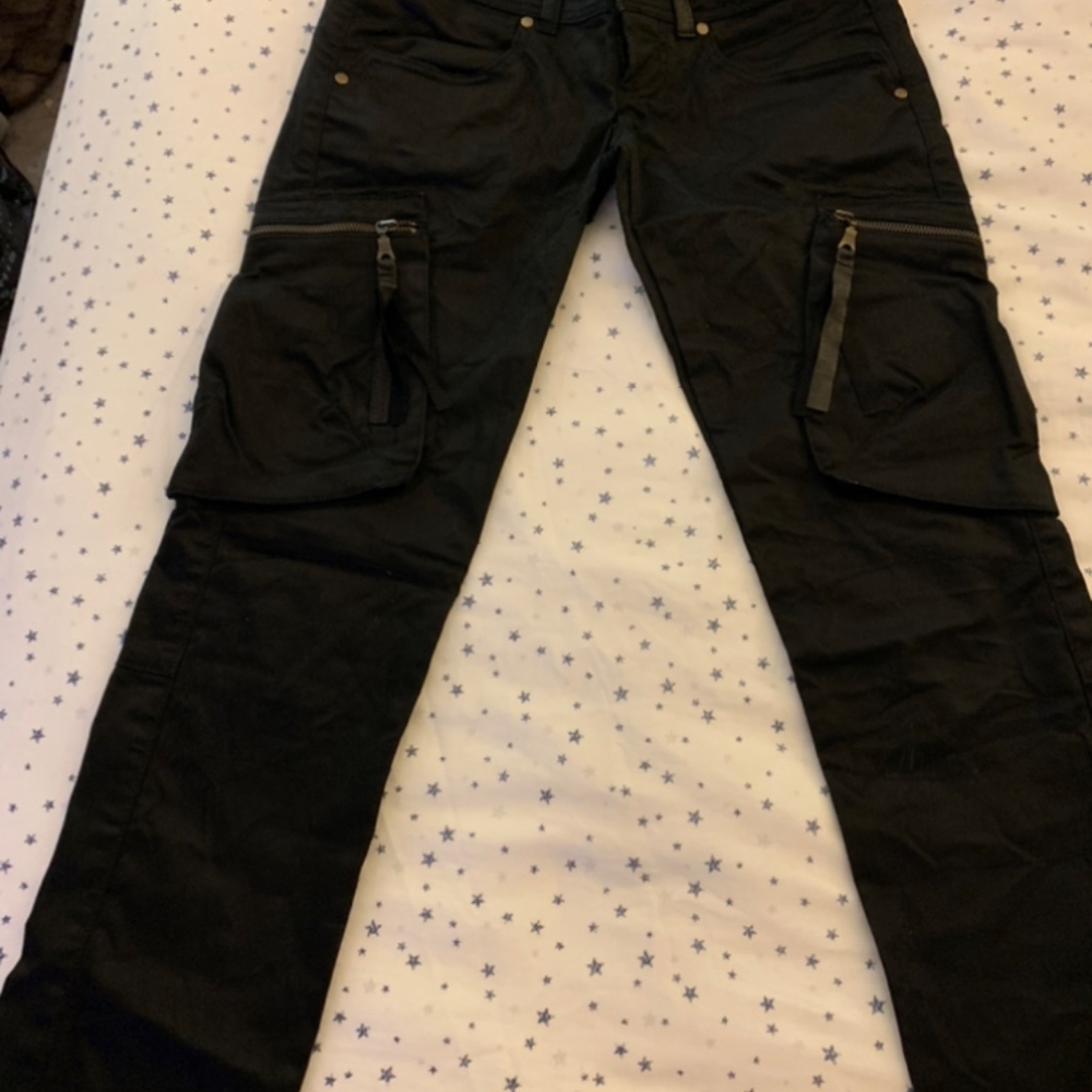 TRF DENIM RULES - Picture 2 of 3